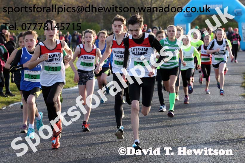 Boys and Girls under-13s, 2016 Heaton Memerial 10k Road Race. Photo: David T. Hewitson/Sports for All Pics